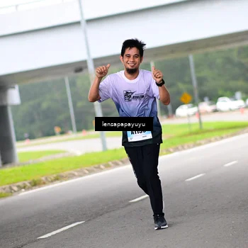 Runner Photo 7309816