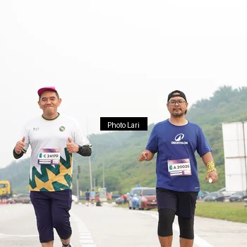 Runner Photo 7309856