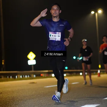 Runner Photo 7309858