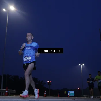 Runner Photo 7309861