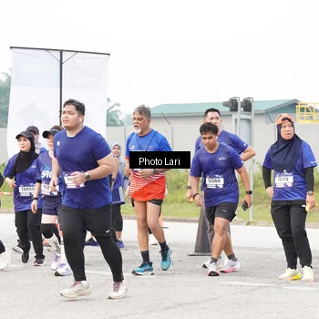 Runner Photo 7309869