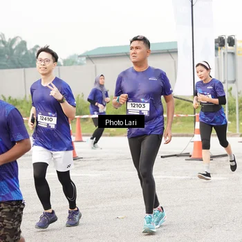 Runner Photo 7309906