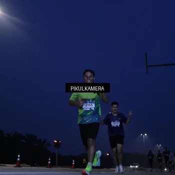 Runner Photo 7309930