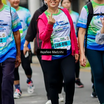 Runner Photo 7309943