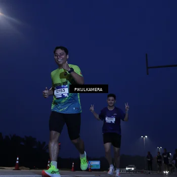 Runner Photo 7309954
