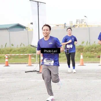 Runner Photo 7309986