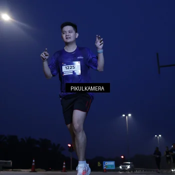 Runner Photo 7309987