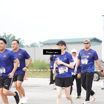Runner Photo 7310006