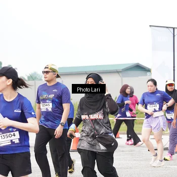 Runner Photo 7310011