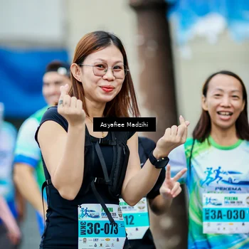 Runner Photo 7310024