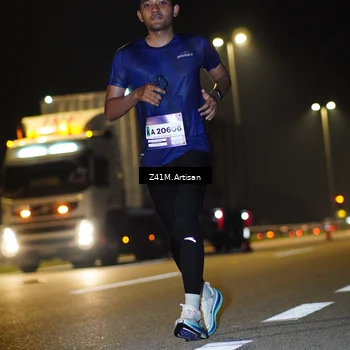 Runner Photo 7310084