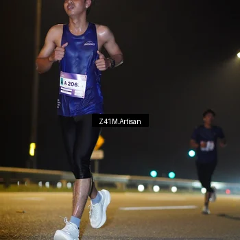 Runner Photo 7310085