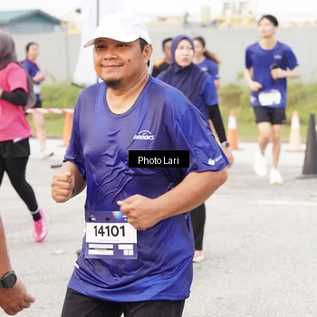 Runner Photo 7310094