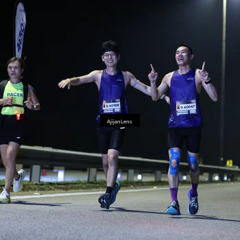 Runner Photo 7310109