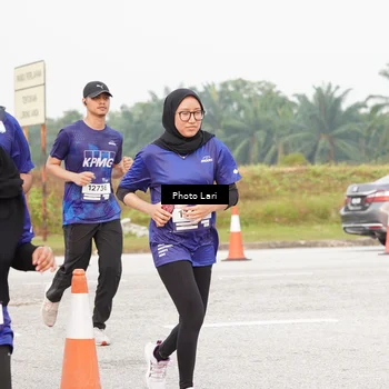 Runner Photo 7310211