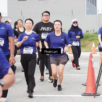 Runner Photo 7310295