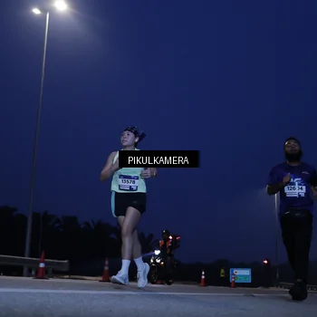 Runner Photo 7310306