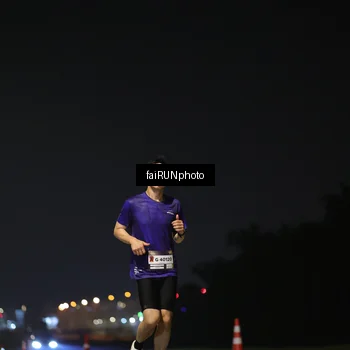 Runner Photo 7310315