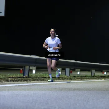 Runner Photo 7310330