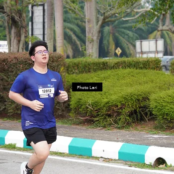 Runner Photo 7310332