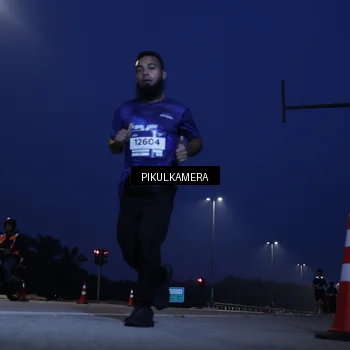 Runner Photo 7310377