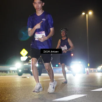 Runner Photo 7310401