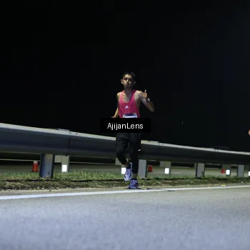 Runner Photo 7310405