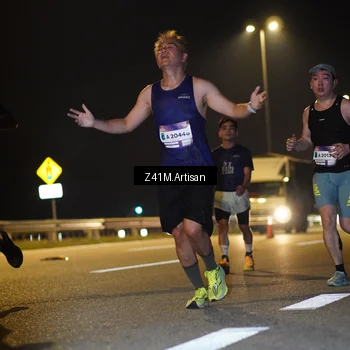 Runner Photo 7310414