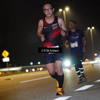 Runner Photo 7310418