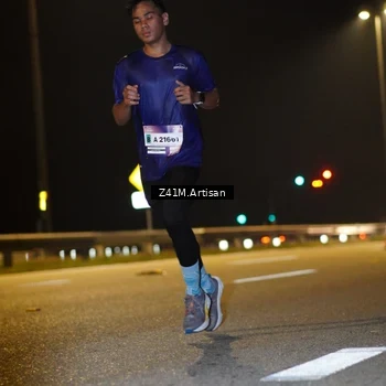 Runner Photo 7310430
