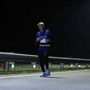 Runner Photo 7310469