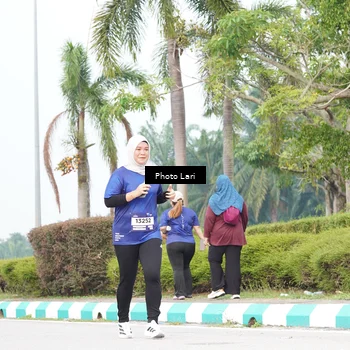 Runner Photo 7310471