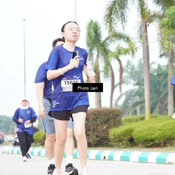 Runner Photo 7310473