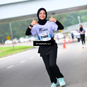 Runner Photo 7310475
