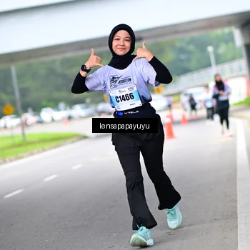 Runner Photo 7310484