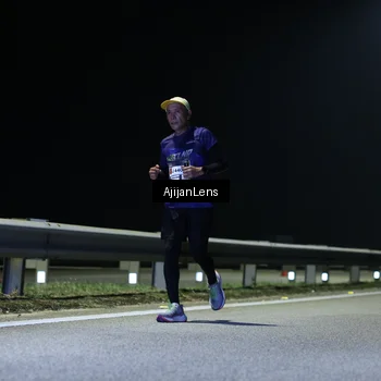 Runner Photo 7310489