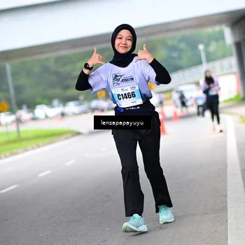 Runner Photo 7310491