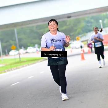 Runner Photo 7310536