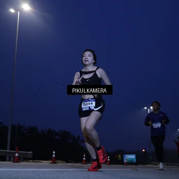 Runner Photo 7310538