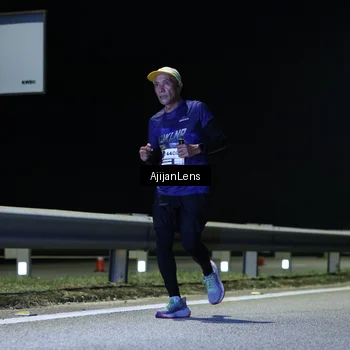 Runner Photo 7310542