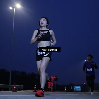 Runner Photo 7310564