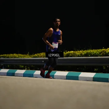 Runner Photo 7310587