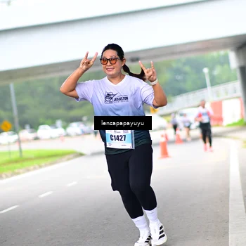 Runner Photo 7310589