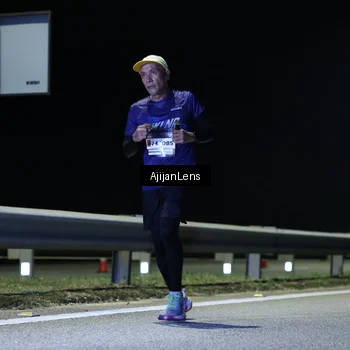 Runner Photo 7310590
