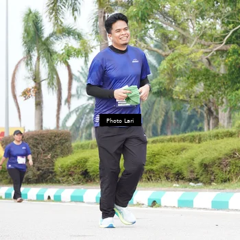 Runner Photo 7310593