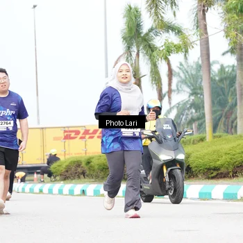 Runner Photo 7310595