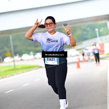 Runner Photo 7310601