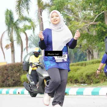 Runner Photo 7310602