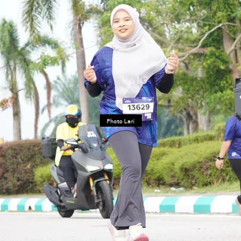 Runner Photo 7310603