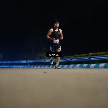 Runner Photo 7310637